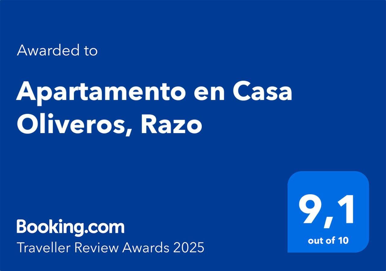 En Casa Oliveros, Razo *